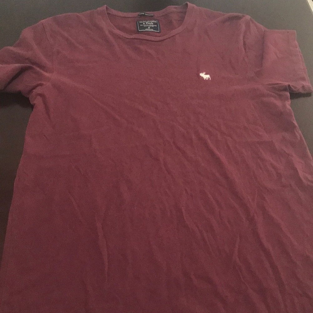 Abercrombie tee